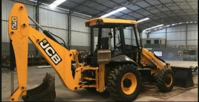 Retroescavadeira JCB - Foto 2