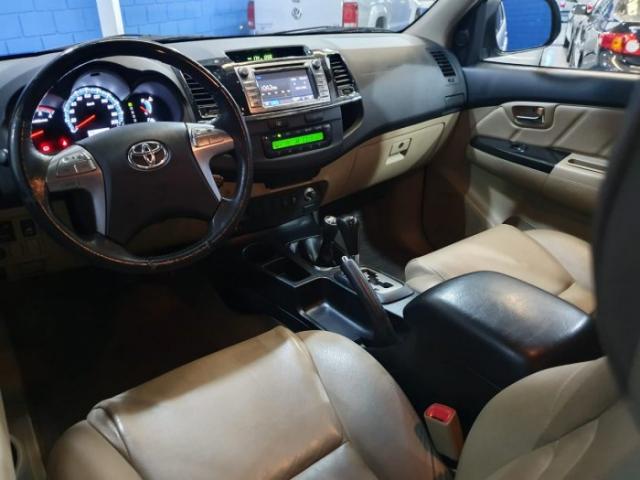 Toyota hilux sw4 2014 3.0 srv 4x4 16v turbo intercooler diesel 4p automÁtico - Foto 9