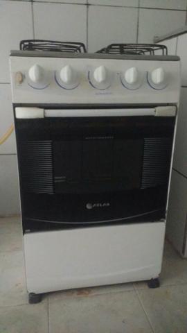 Fogão simples 4 bocas ,no centro 75- *