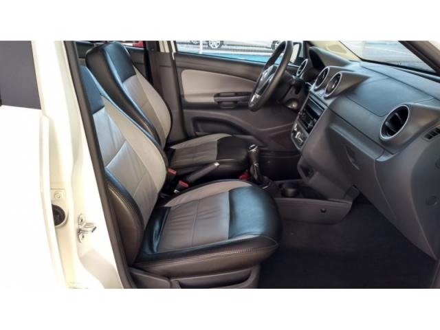 VOLKSWAGEN GOL 1.0 MI COMFORTLINE 8V 2015 - Foto 10