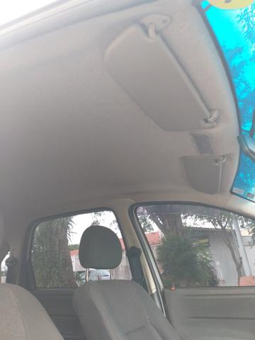 Carro Corsa Classic 2004 - Foto 13