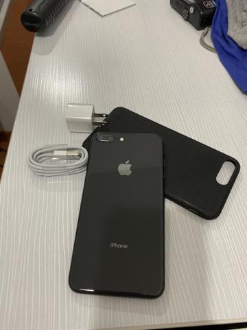 IPHONE 8 PLUS 64g
