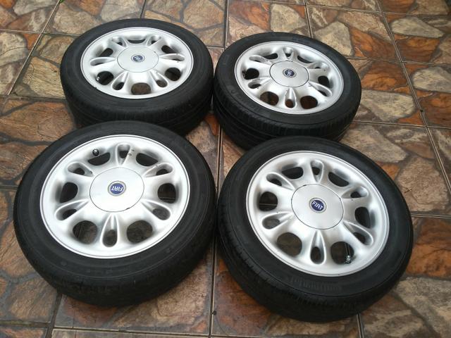 Rodas 15" Lindas Originais De Marea Com Pneus. Barbada. Aceito Trocas e Cartão - Foto 11