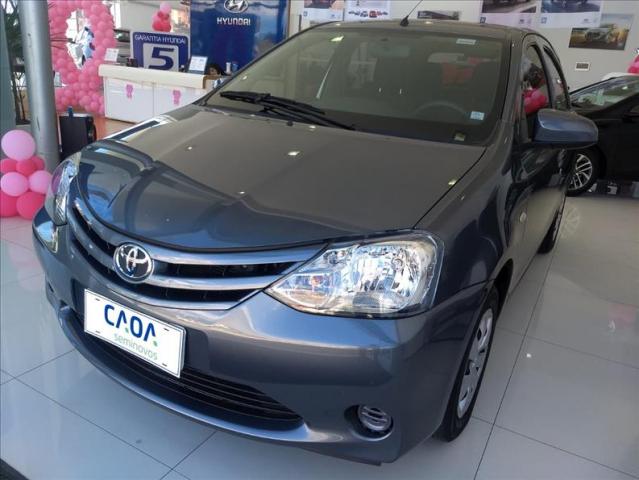 Toyota Etios 1.3 x 16v - Foto 8