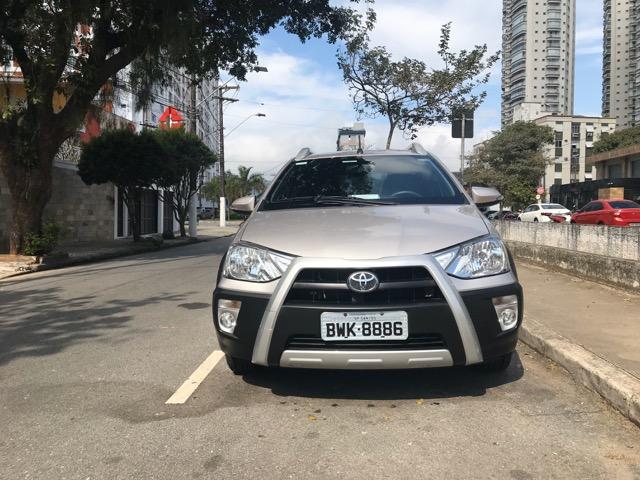 Etios Cross - Foto 2
