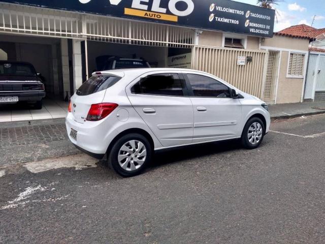 CHEVROLET ONIX 2014/2014 1.0 MPFI LT 8V FLEX 4P MANUAL - Foto 4