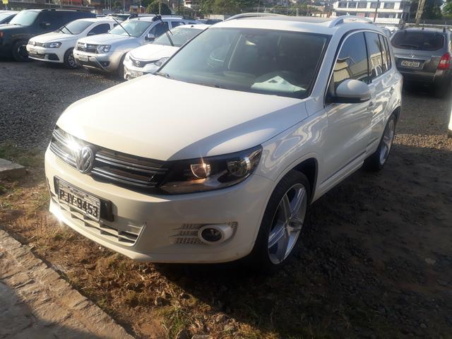 Tiguan 2.0 TSI Com Teto 2015 - Foto 2
