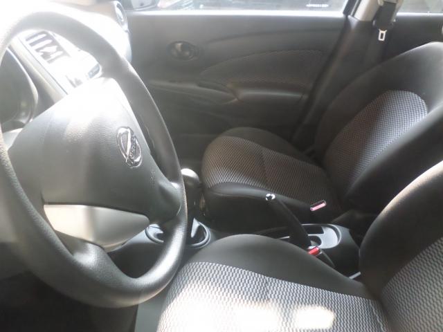 NISSAN VERSA 1.0 12V FLEX 4P MANUAL - Foto 4