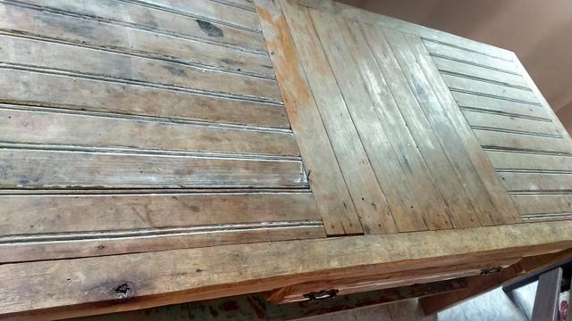 Mesa rustica! troco por sofa bom estado