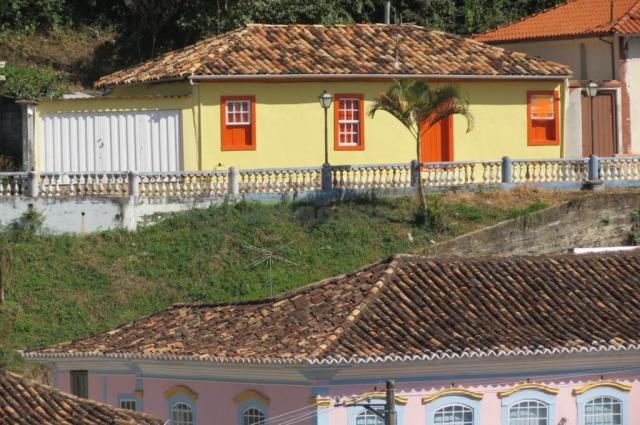 Casa à venda com 3 dormitórios em Centro, Prados cod:685612