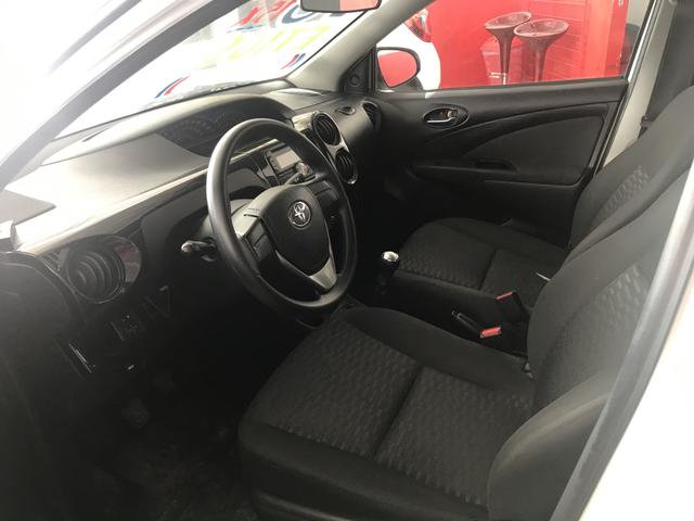 Etios x 1.5 2016 Sedan Completo - Foto 5
