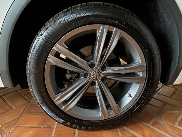 VW Tiguan Allspace R Line 350 TSI 2019 IPVA 2020 pago - Foto 5
