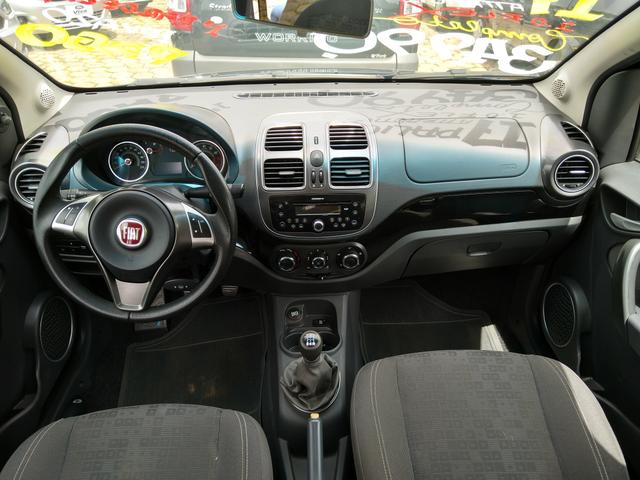 Fiat Palio Attractive 1.0 Flex - Foto 8