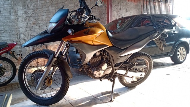 XRE 300