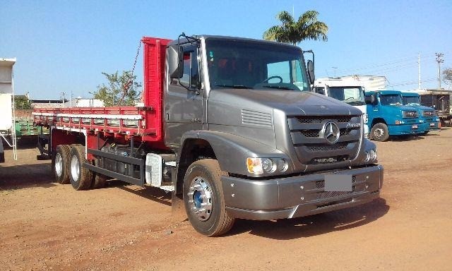 CAMINHÃO MERCEDES-BENZ 2324 TRUCK CARROCEIRA 2014