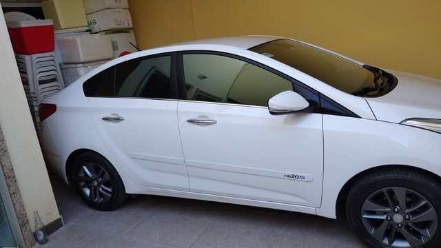 VENDO HB 20 COMPLETO 1.6 AUTOMÁTICO