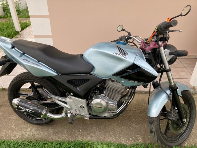 HONDA TWISTER 2006