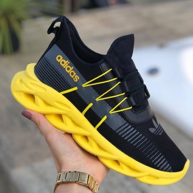 adidas yeezy maverick