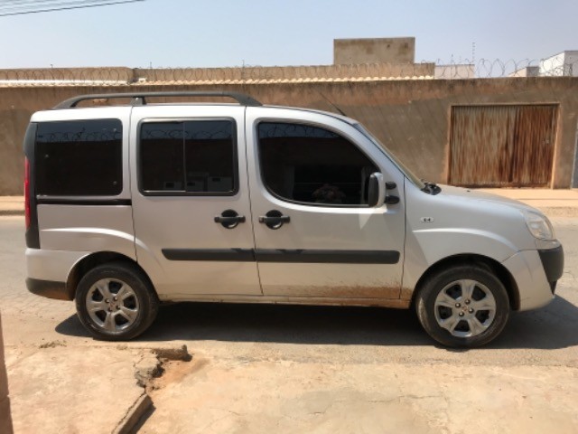 VENDO FIAT DOBLO ATRACTIVE