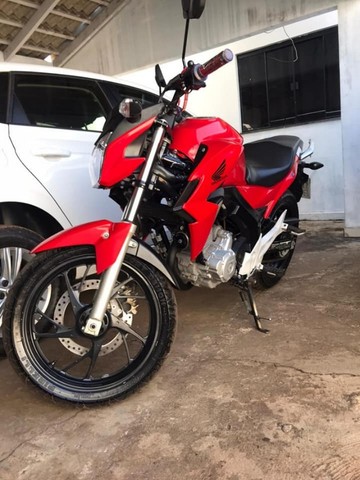 2017 HONDA CB