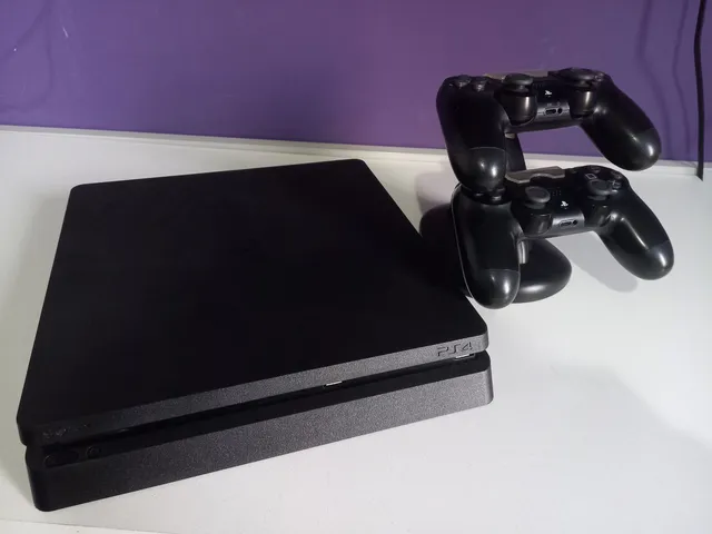 Console ps4 pro 2 controles  +483 anúncios na OLX Brasil