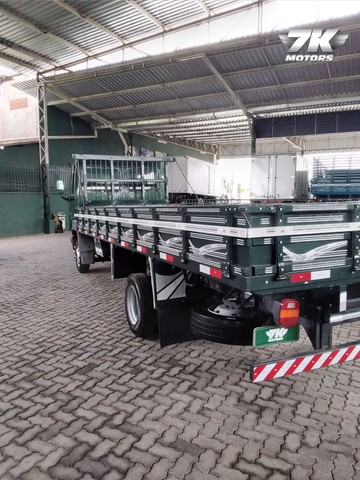 FORD CARGO 815 CARROCERIA