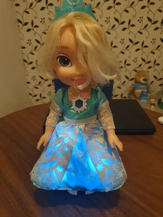 Kit Boneca Elsa e Anna Frozen Gigante 55cm Articulada Realista