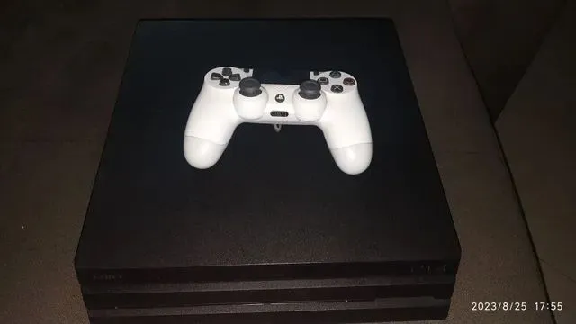 Console ps4 pro 4k  +210 anúncios na OLX Brasil