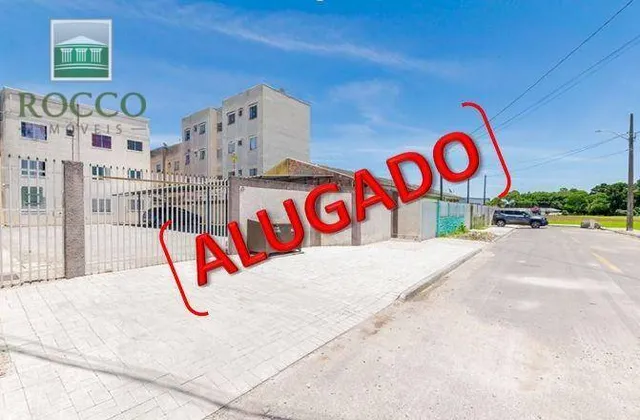 Apartamento semimobiliado para locação no Bairro Rio Pequeno