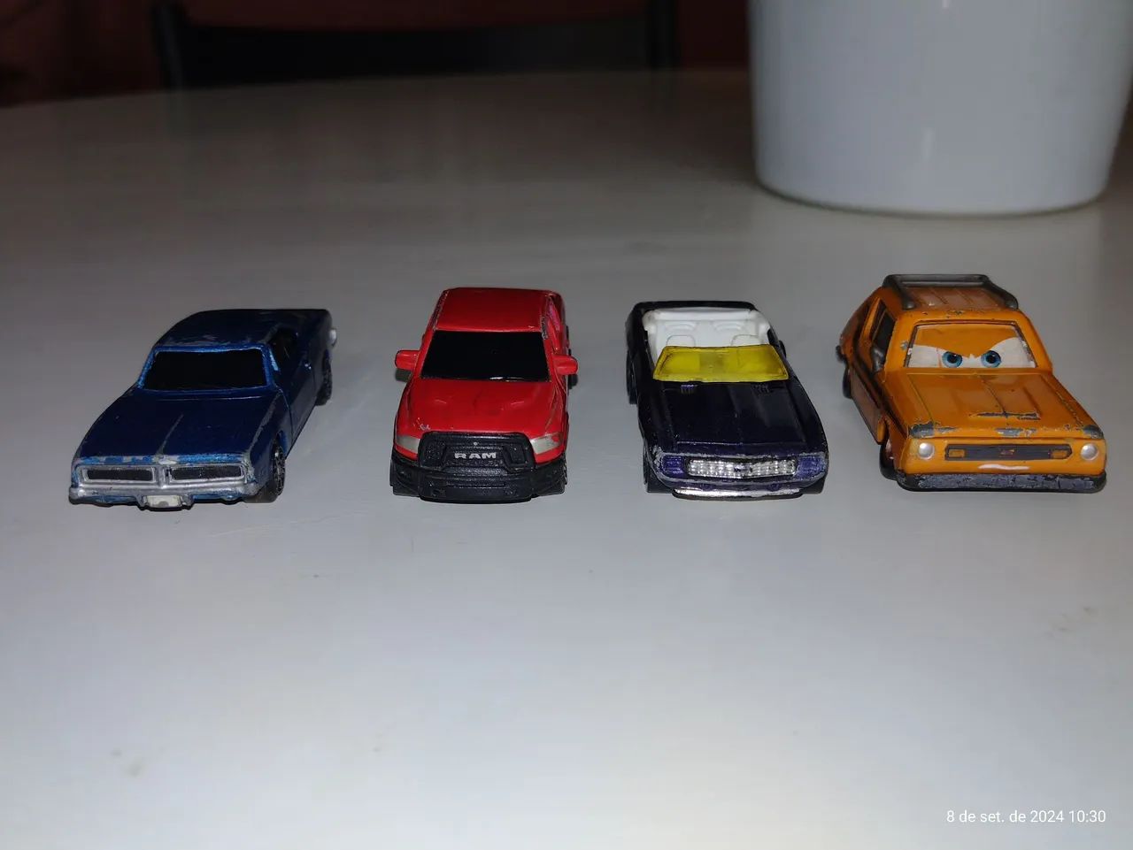 Vendo carrinhos usados 
