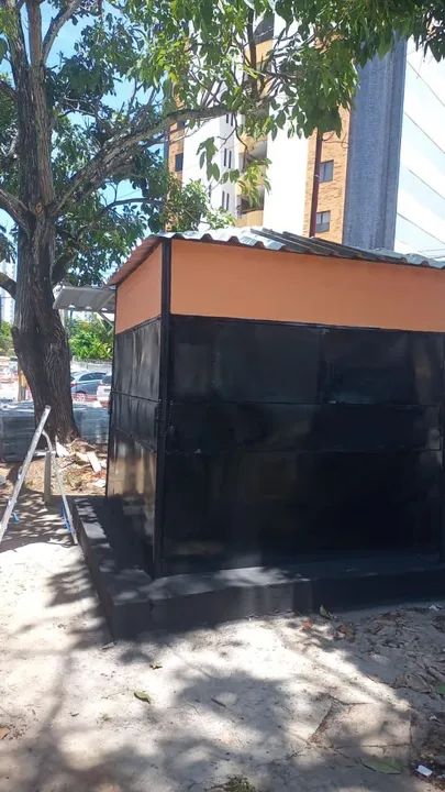 Barraca de chapa galvanizada 2,5m x 2,5m