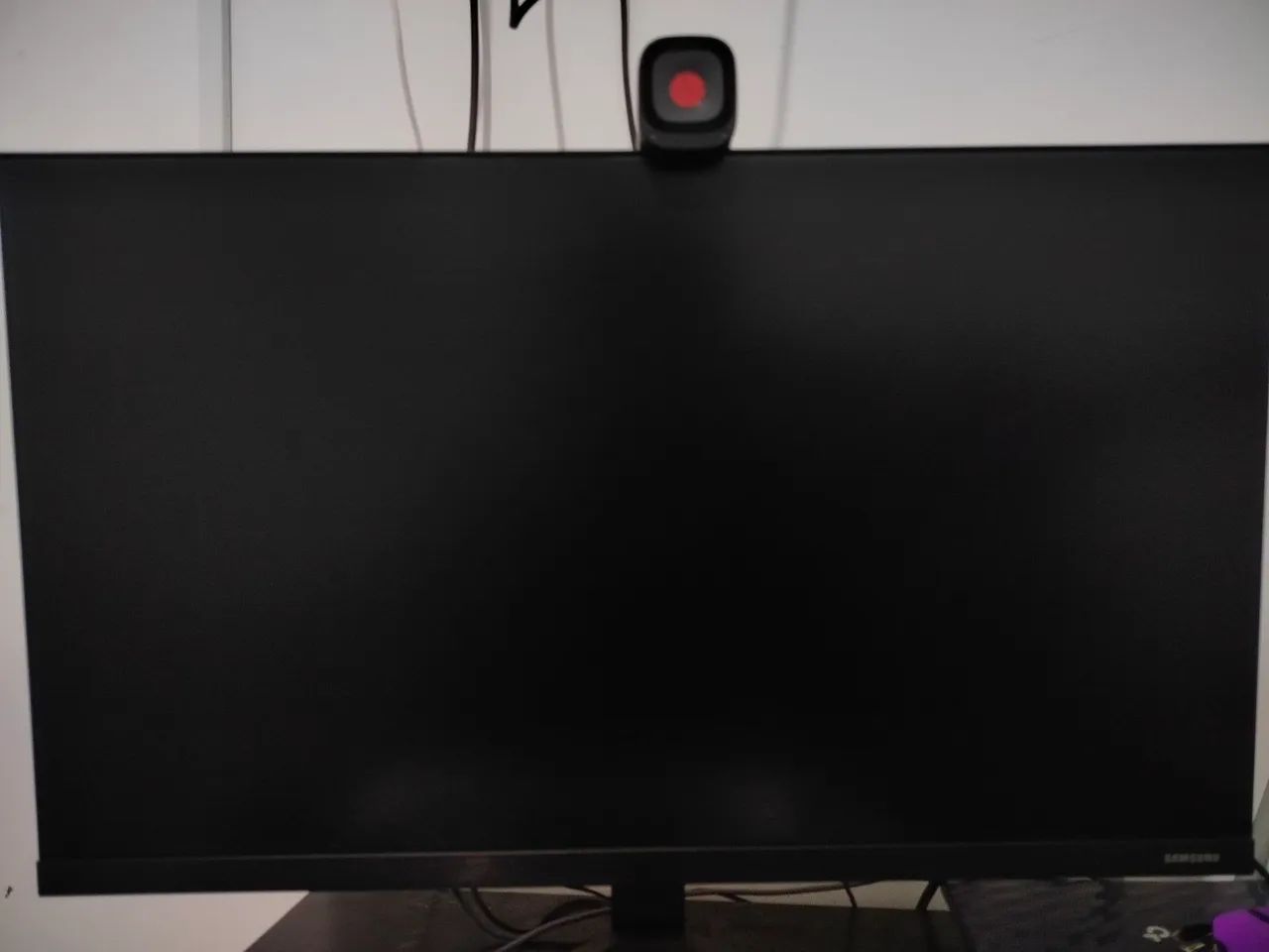 Monitor Gamer Samsung 24 polegadas 75hz HDMI e VGA (Acompanha Cx Original)