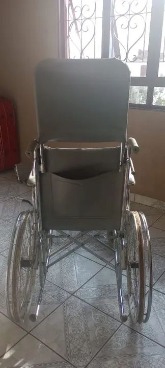 Cadeira de Rodas Reclinável - Foto 4