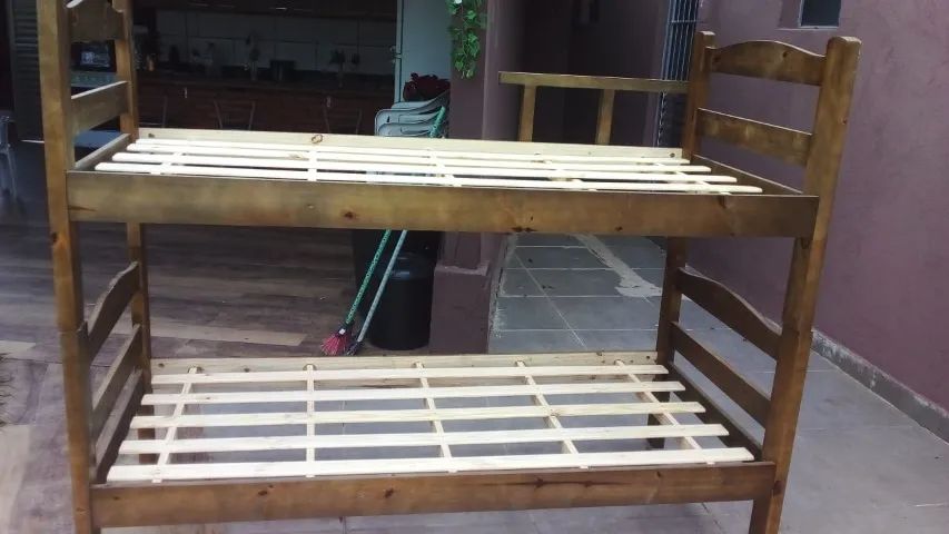 Beliche novinha Napoles Pinus Cor imbuia