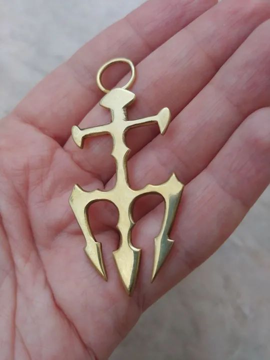 Pingente Tridente em Bronze, dourado - Foto 5