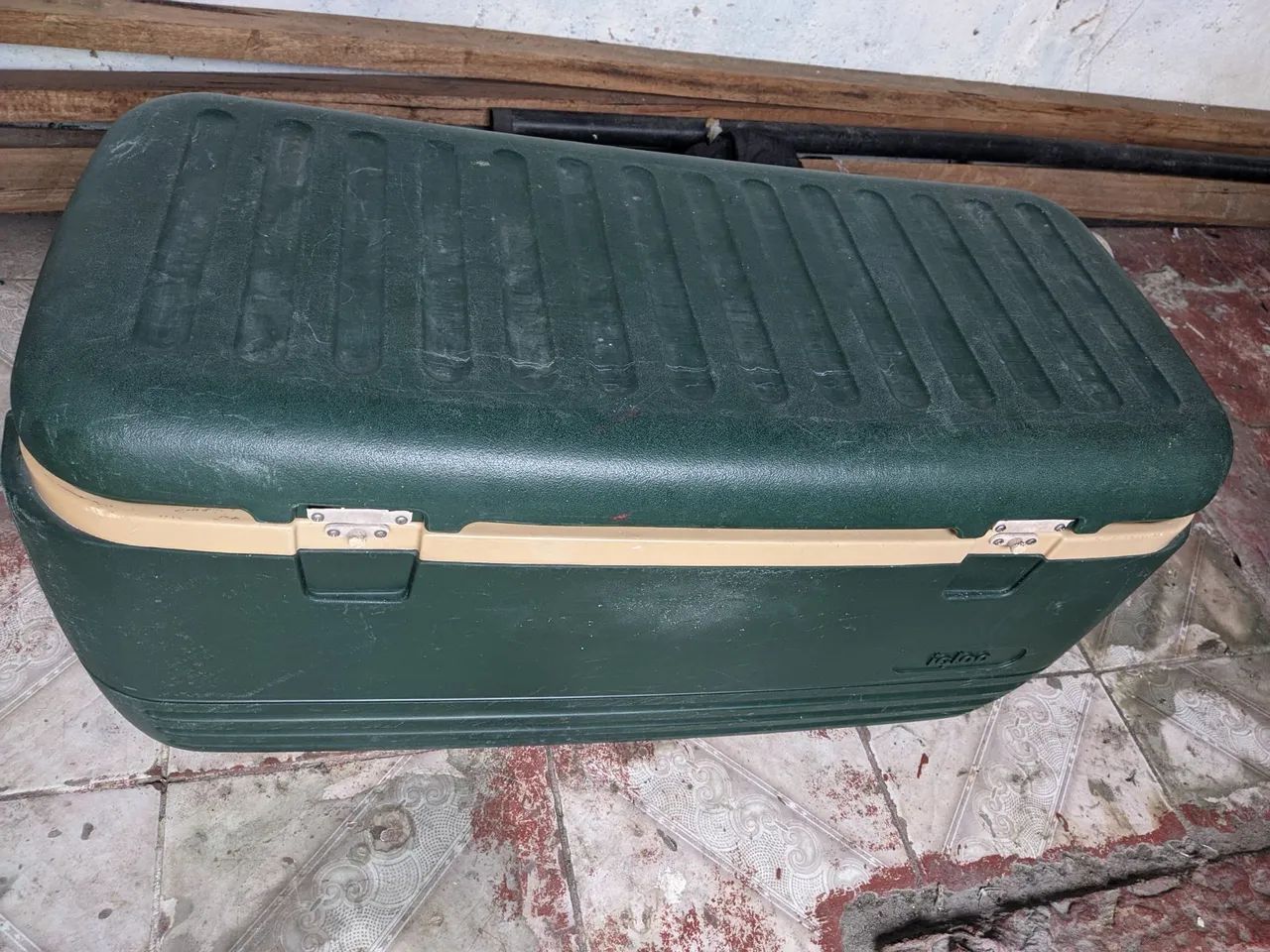 Caixa térmica grande  - Foto 2