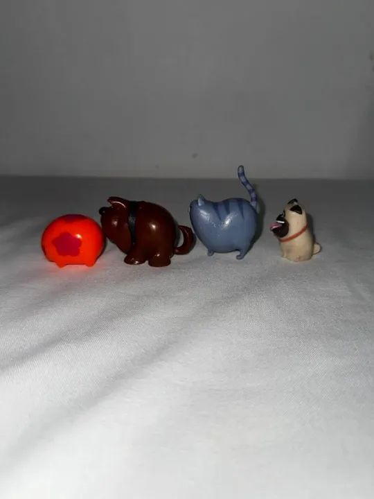 Miniaturas: Pets A Vida Secreta Dos Bichos - Disney Original - Foto 2