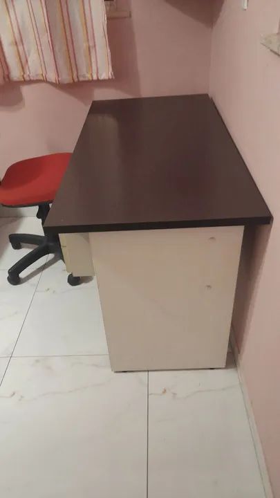 Mesa de escritório  2 gavetas  - Foto 2