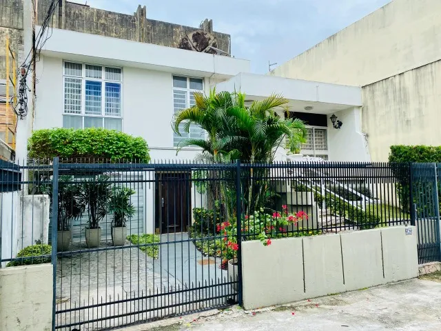 Casa em condomínio fechado - Bairro de Nazaré