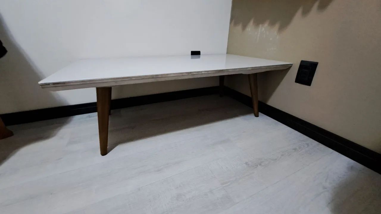 Mesa de Centro vidro bege