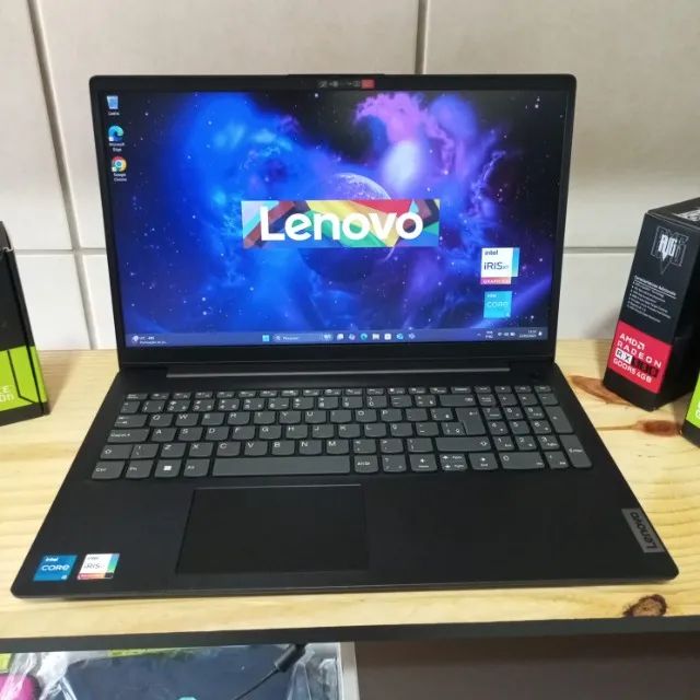 Noebook Lenovo v15 G3 | i5 12° Geração | 512GB | 16GB RAM | IPS iRIS XE | 10x sem Juros
