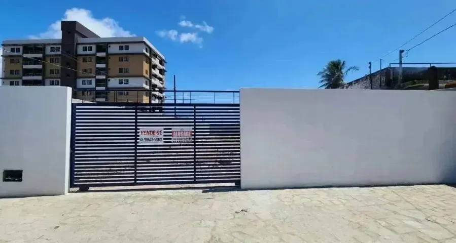 Terreno para locação em avenida principal da Praia do Poço