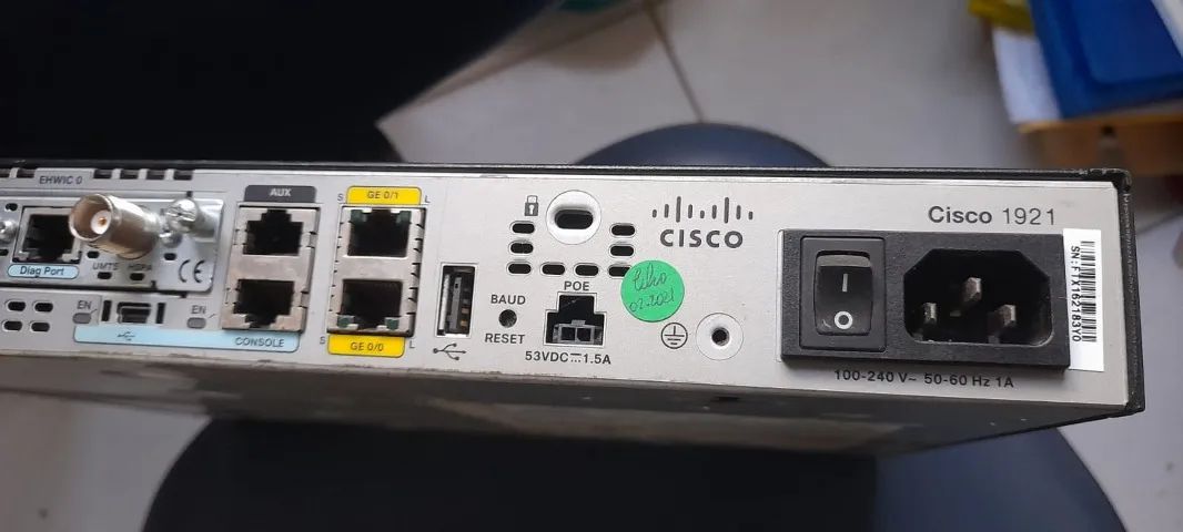 Roteador Cisco Serie 1900 - Foto 2