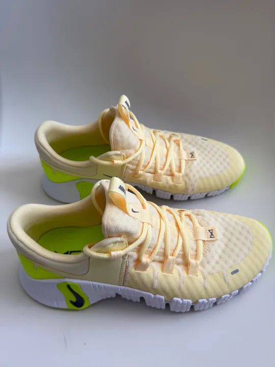 Tênis Nike Free Metcon 5 Feminino Tam. 40 - Foto 2