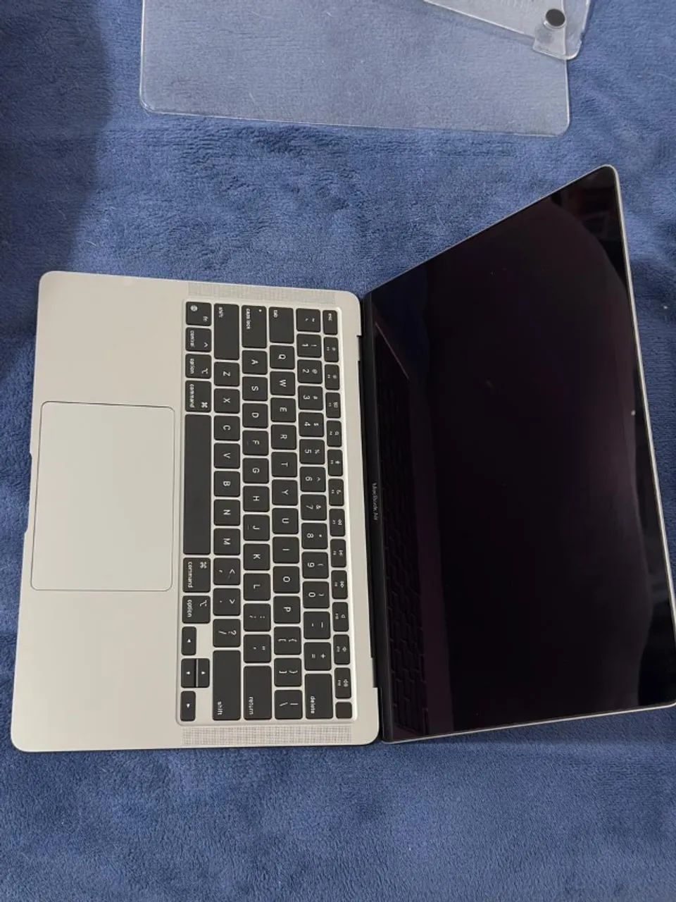MacBook Air M1 13