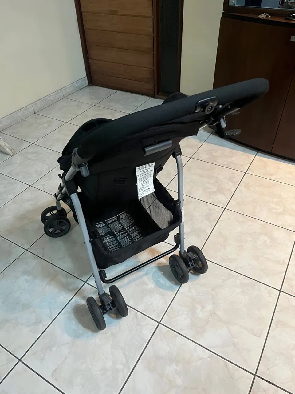 Carrinho de Bebê Dobrável Evenflo - Foto 3