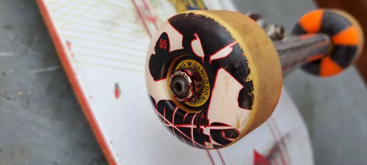 Skate Profissional truck Independent Luan Oliveira e rodas bones. - Foto 3