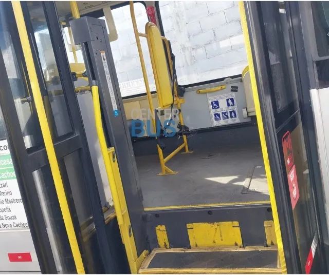 MICRO ONIBUS IBRIVA COM AR CONDICIONADO 2015 - Foto 7