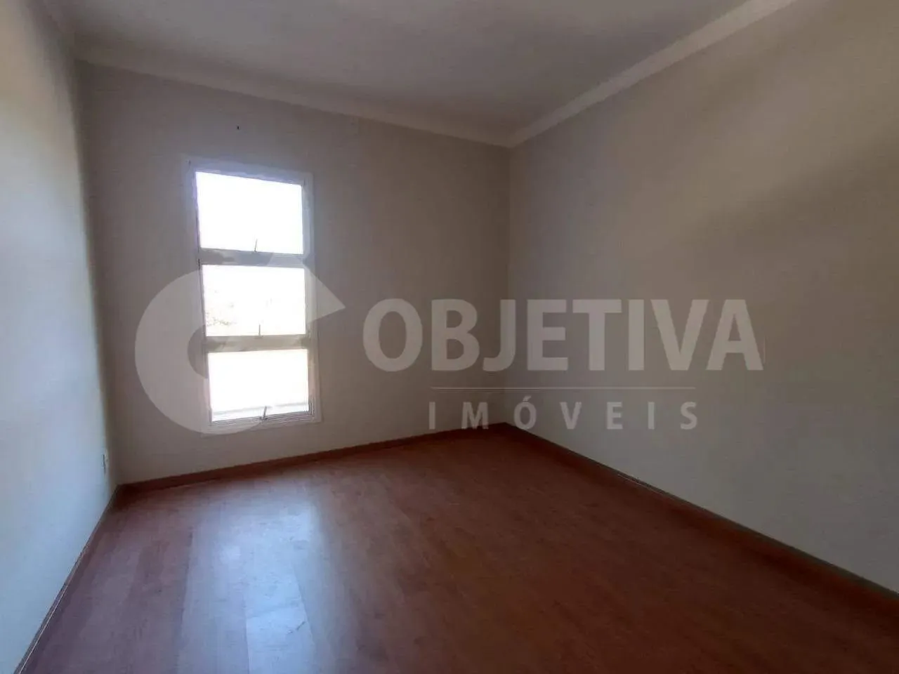 Casa à venda, 3 quartos, 1 suíte, 1 vaga, JARDIM EUROPA - UBERLANDIA/MG