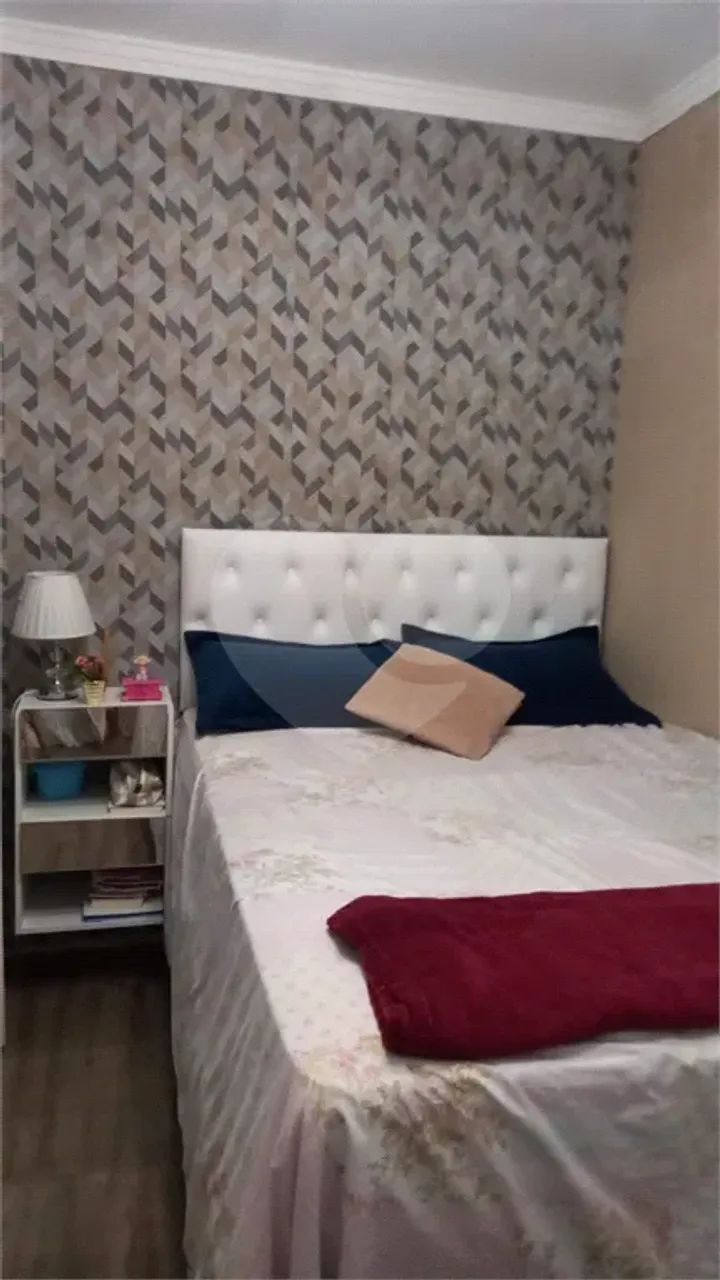 Condomínio com 2 quartos à venda em Jardim Layr - SP